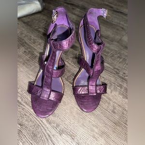 Lauren Ralph Lauren Purple Crocodile Heels Size 7.5